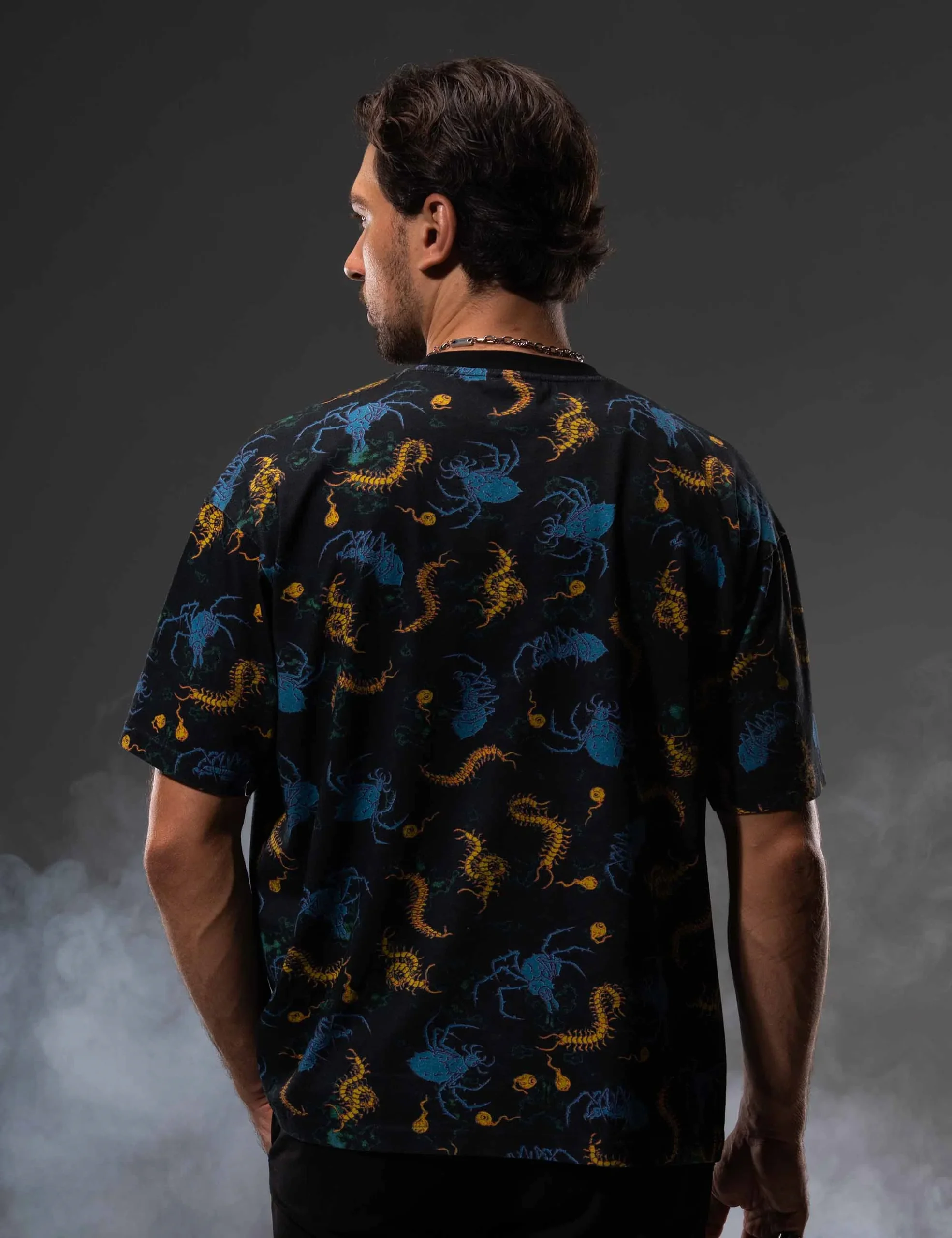 Detailed craftsmanship perspective 8 of the Creepy Crawlies Oversized Tshirt - Creep Cast Merch